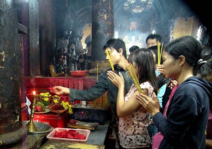 can canh chua ngoc hoang tong thong barack obama du kien tham