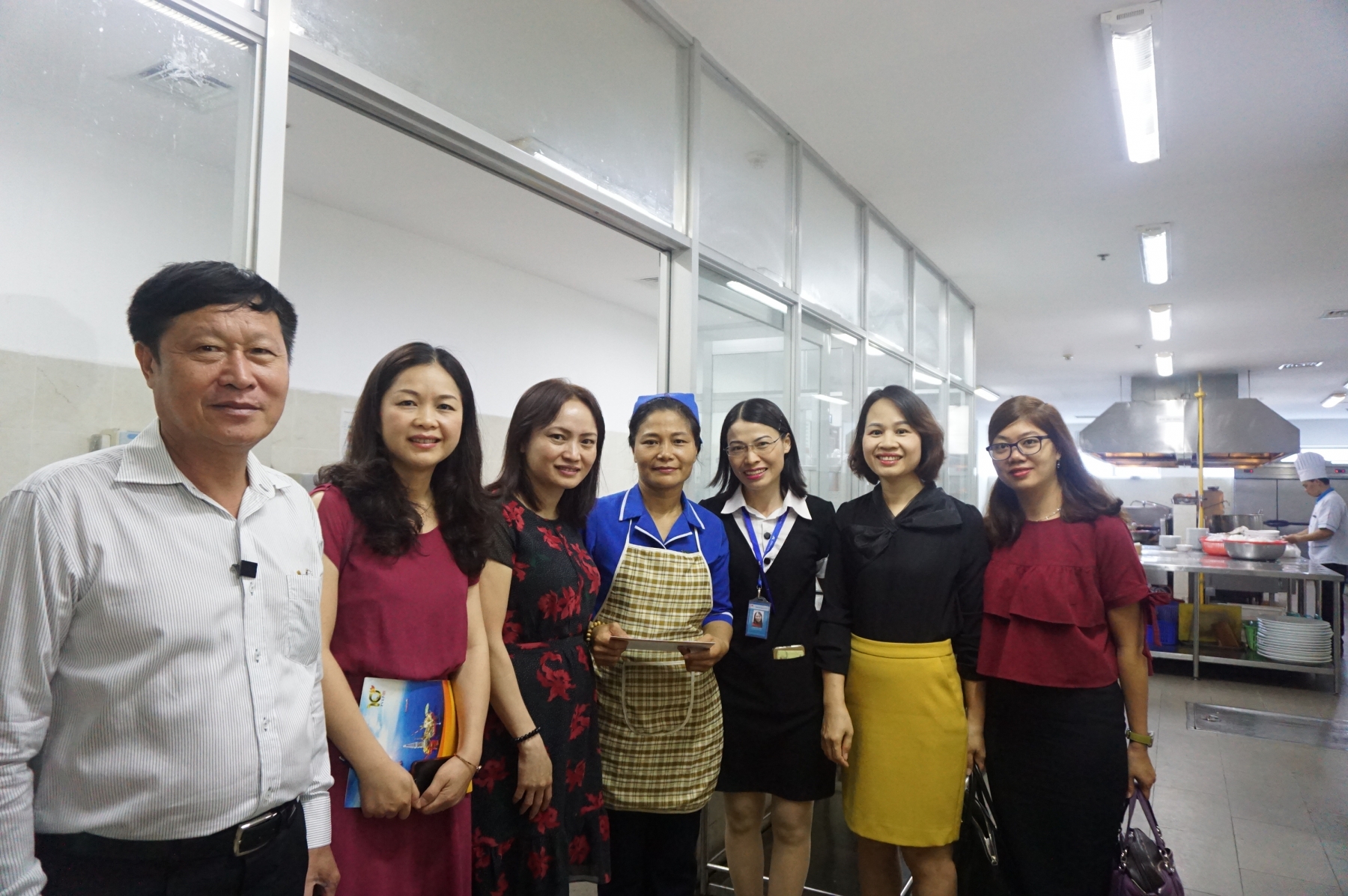 cd dkvn ho tro nguoi lao dong kho khan khu vuc phia nam