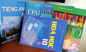 PGS.TS Hà Minh Hồng: Nên có nhiều bộ SGK để tham khảo