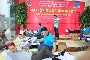 Đoàn thanh niên PVFCCo và PVTrans phối hợp tổ chức chương trình hiến máu tình nguyện 2018