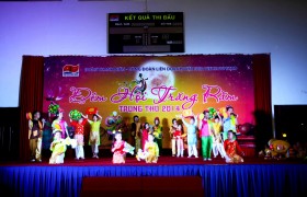 Lung linh "Đêm hội trăng rằm 2014" dành cho con em người lao động Vietsovpetro