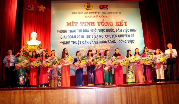 vietsovpetro tong ket phong trao gioi viec nuoc dam viec nha