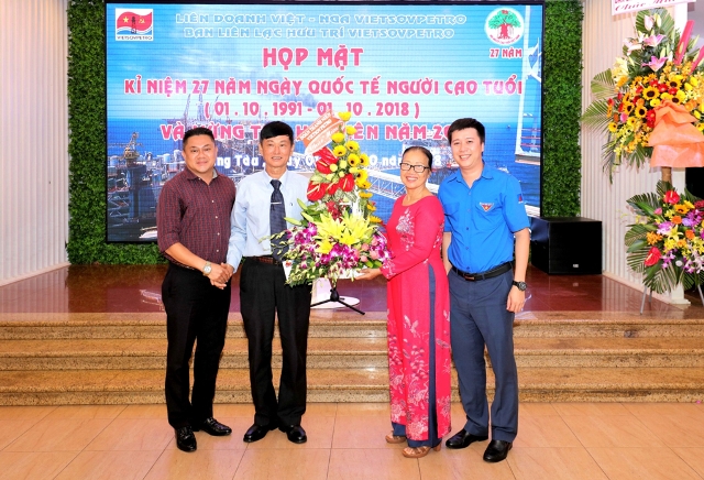 ban lien lac huu tri vietsovpetro hop mat ky niem ngay quoc te nguoi cao tuoi