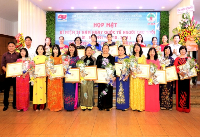 ban lien lac huu tri vietsovpetro hop mat ky niem ngay quoc te nguoi cao tuoi