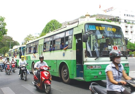 tphcm hai tuyen xe buyt tang gia ve them 3000 dong