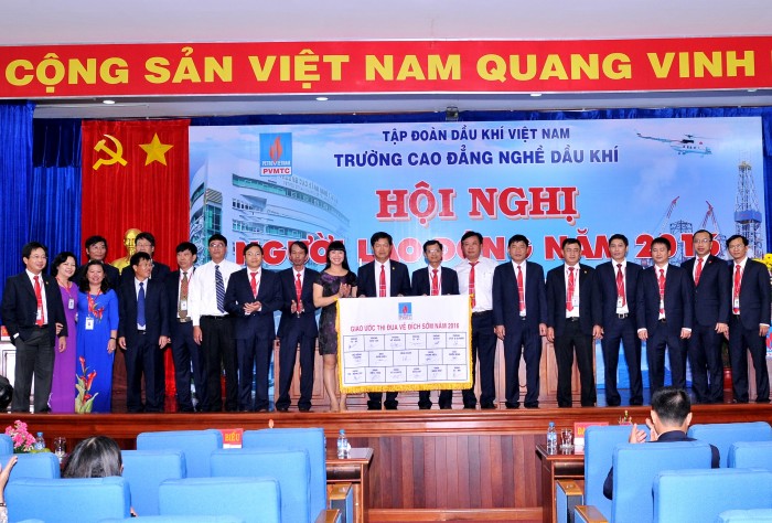 pvmtc phat trien manh linh vuc dich vu