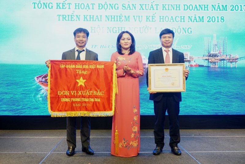 pvtrans giu vung da tang truong
