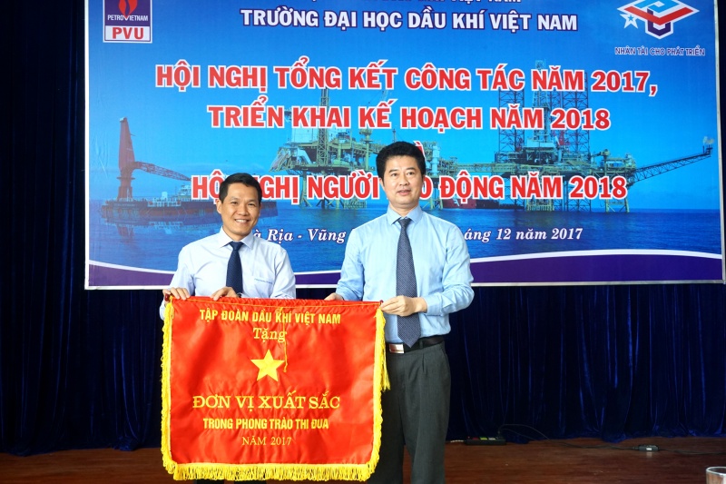 dai hoc dau khi viet nam tiep tuc khang dinh thuong hieu