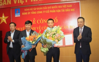 Công bố quyết định Bí thư Đảng uỷ PVTrans cho đồng chí Đoàn Văn Nhuộm