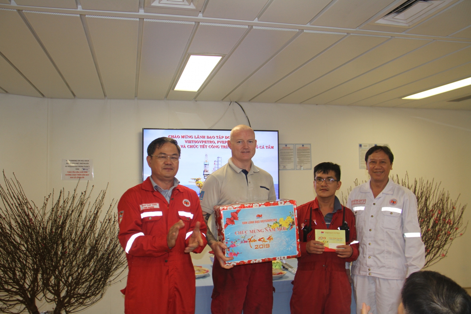 lanh dao pvn kiem tra cong tac chuan bi don dong dau dau tien tai mo ca tam