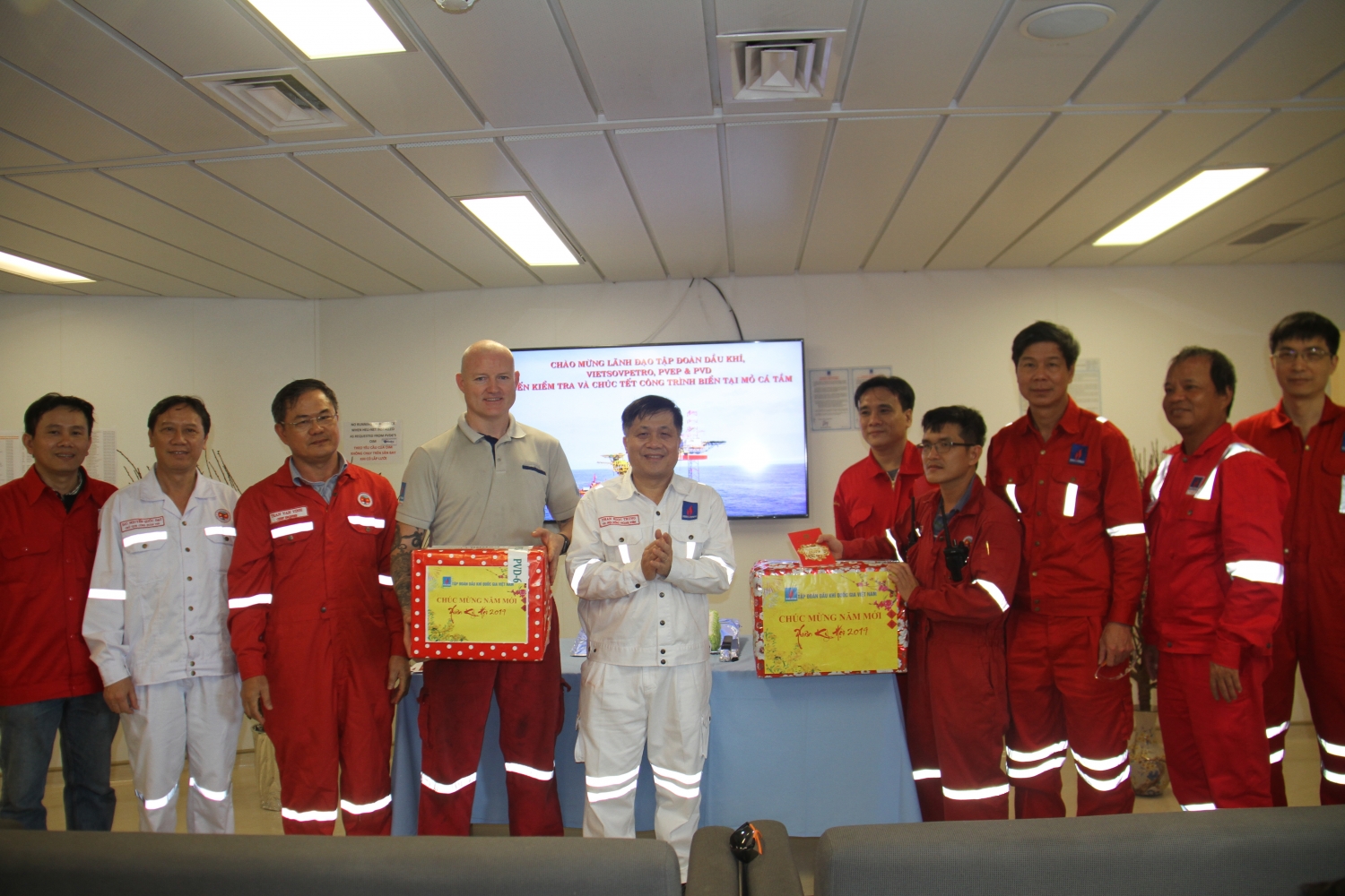 lanh dao pvn kiem tra cong tac chuan bi don dong dau dau tien tai mo ca tam