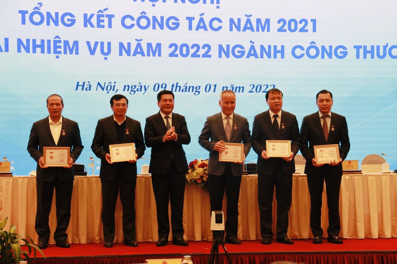 Vượt khó khăn thách thức, Petrovietnam đóng góp cao nhất cho ngân sách nhà nước