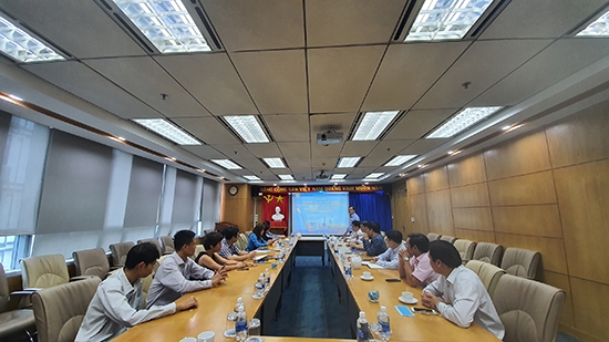 cd dkvn trao 5000 khau trang vai diet khuan cho nguoi lao dong pv drilling