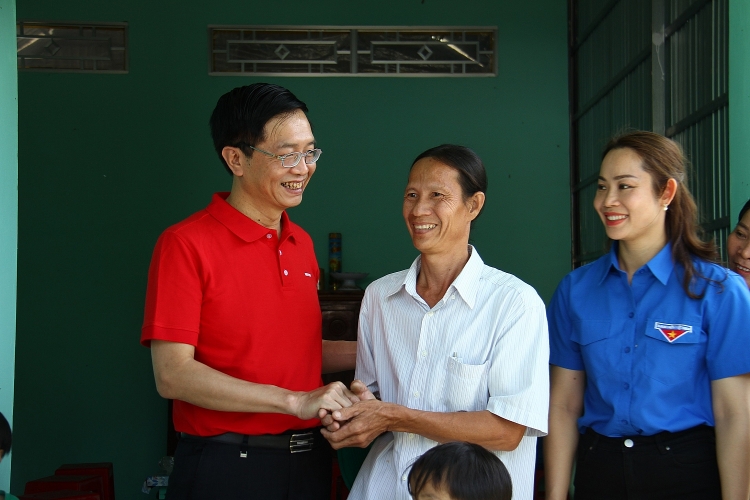 Petrovietnam, PVCFC bàn giao 3 nhà đại đoàn kết tại xã Khánh Hội, huyện U Minh, tỉnh Cà Mau Petrovietnam, PVCFC bàn giao 3 nhà đại đoàn kết tại xã Khánh Hội, huyện U Minh, tỉnh Cà Mau
