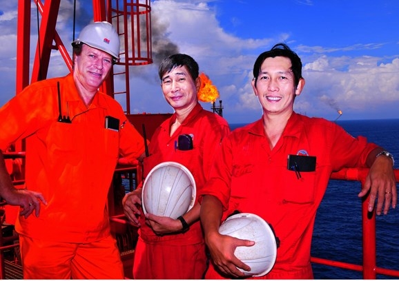 hop tac dau khi diem sang trong quan he huu nghi viet nam lb nga