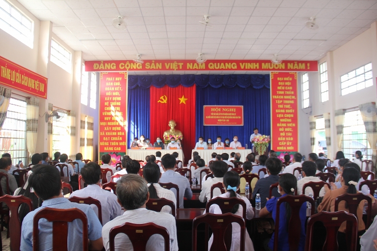 Đồng chí Lê Mạnh Hùng tiếp xúc với cử tri tại huyện U Minh và TP Cà Mau, tỉnh Cà Mau Đồng chí Lê Mạnh Hùng tiếp xúc cử tri tại huyện U Minh và TP Cà Mau, tỉnh Cà Mau