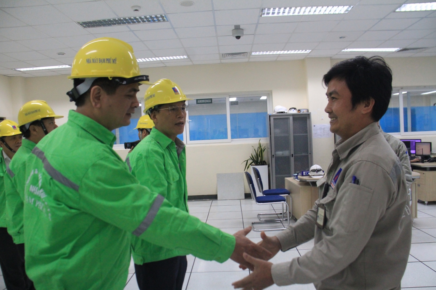pvfcco luon la thuong hieu dan dau nganh nong nghiep va phan bon