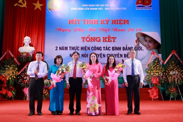 ban nu cong vietsovpetro so ket 2 nam chuong trinh hanh dong binh dang gioi