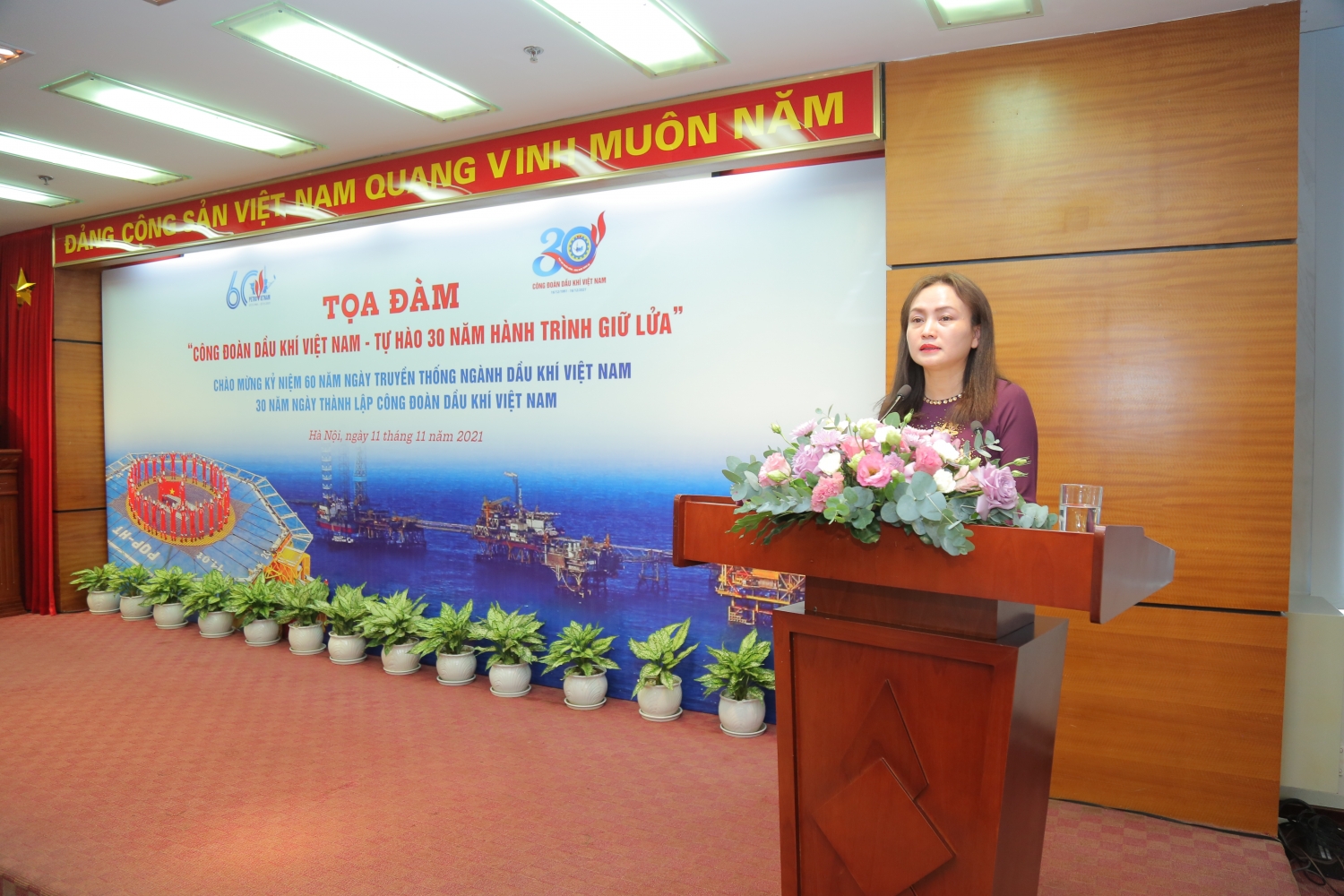 Công đoàn Dầu khí Việt Nam - Tự hào 30 năm hành trình giữ lửa