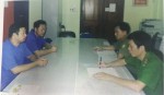 bat doi tuong mang 4 lenh truy na
