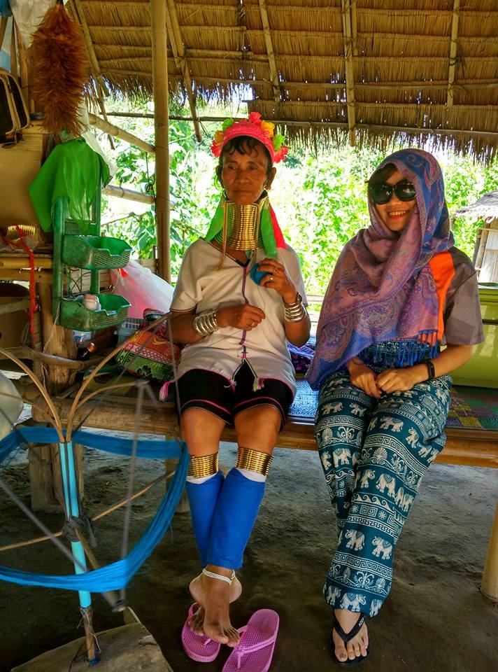 Tham quan làng Karen, gặp gỡ những phụ nữ cổ dài cuối cùng ở Chiang Mai