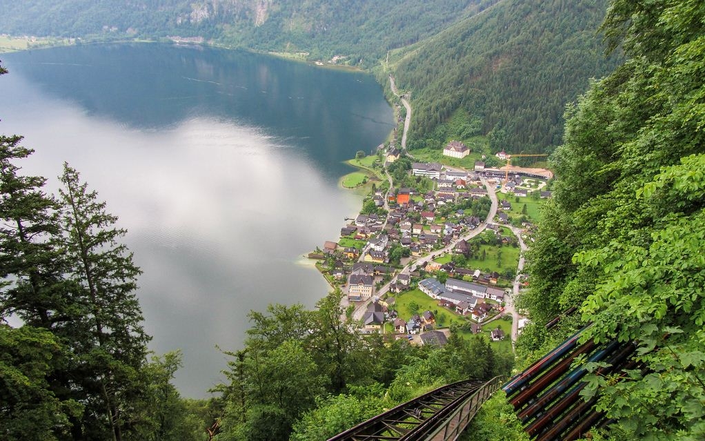 Thăm ngôi làng cổ Hallstatt - Di sản văn hóa 7.000 năm của nước Áo Thăm ngôi làng cổ Hallstatt - Di sản văn hóa 7.000 năm của nước Áo