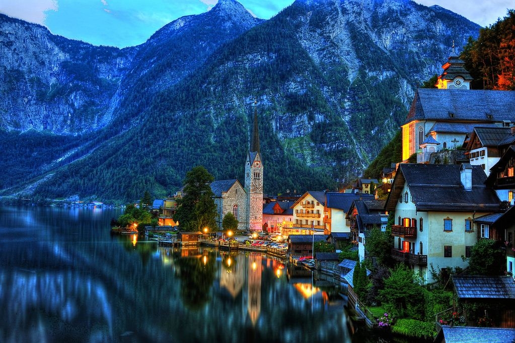 Thăm ngôi làng cổ Hallstatt - Di sản văn hóa 7.000 năm của nước Áo