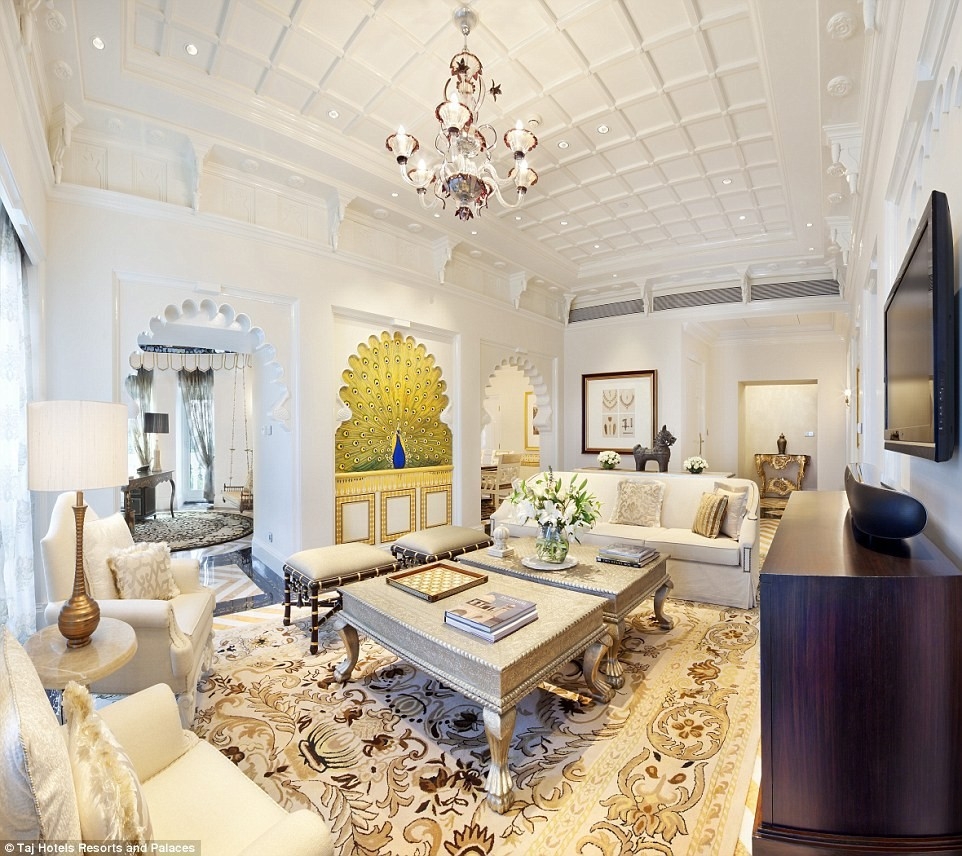Taj Mahal Palace - Khách sạn yêu thích của những người nổi tiếng
