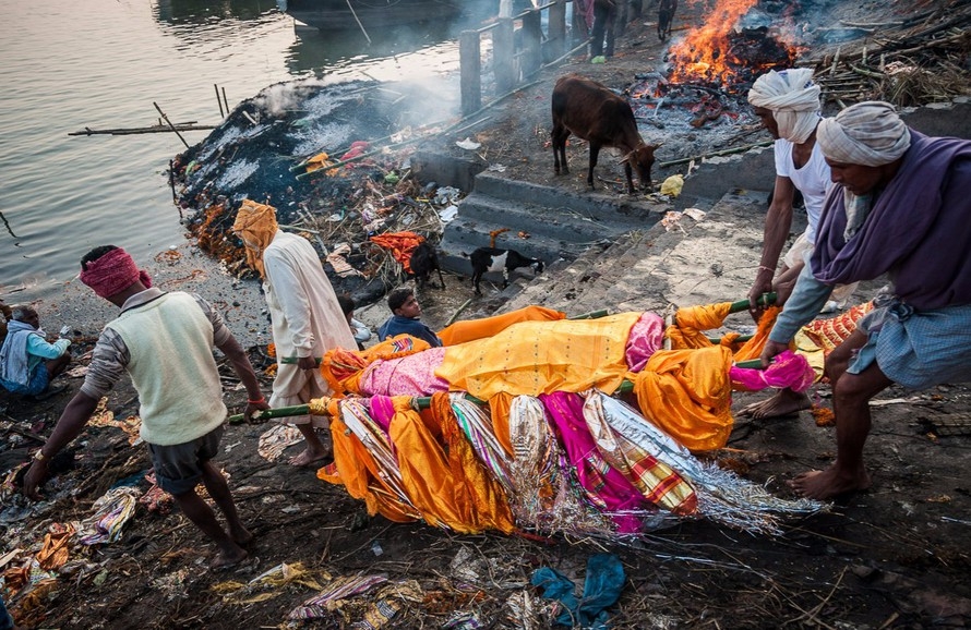 Người đàn ông “sống lại” ngay trước khi được chôn cất Người đàn ông “sống lại” ngay trước khi được chôn cất