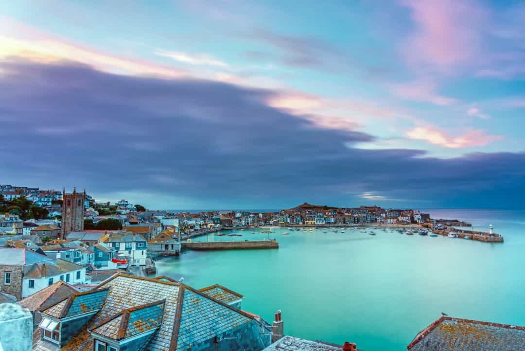 Đắm chìm trong vẻ đẹp thơ mộng của những thị trấn cổ ở Anh