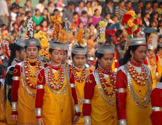 Những "Tây Lương nữ quốc"  ngoài đời thực nơi đàn ông chỉ có giá trị duy trì nòi giống