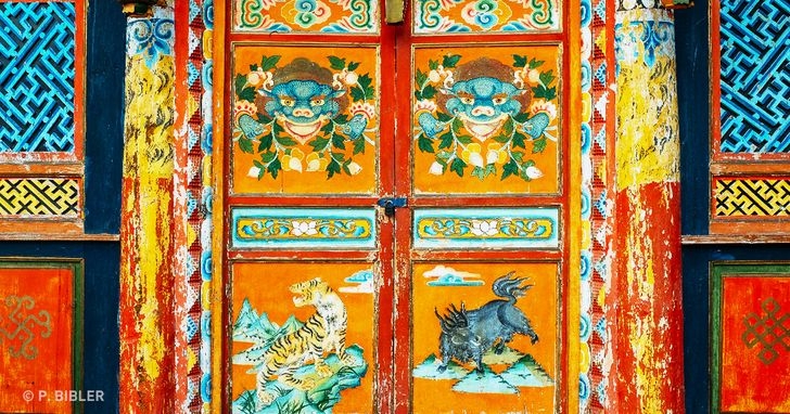 Ngắm nhìn 14 cánh cửa độc đáo ở khắp nơi trên thế giới Ngắm nhìn 14 cánh cửa độc đáo ở khắp nơi trên thế giới