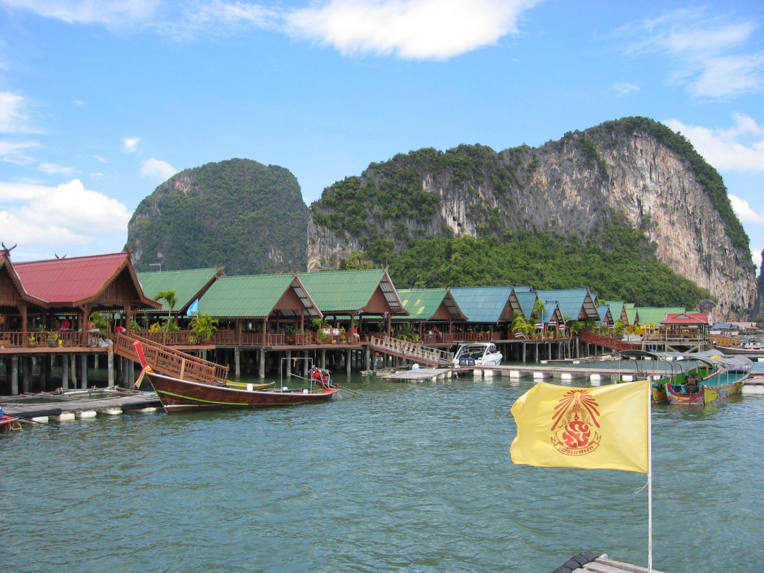 Cửa Vạn - 1 trong 6 ngôi làng 