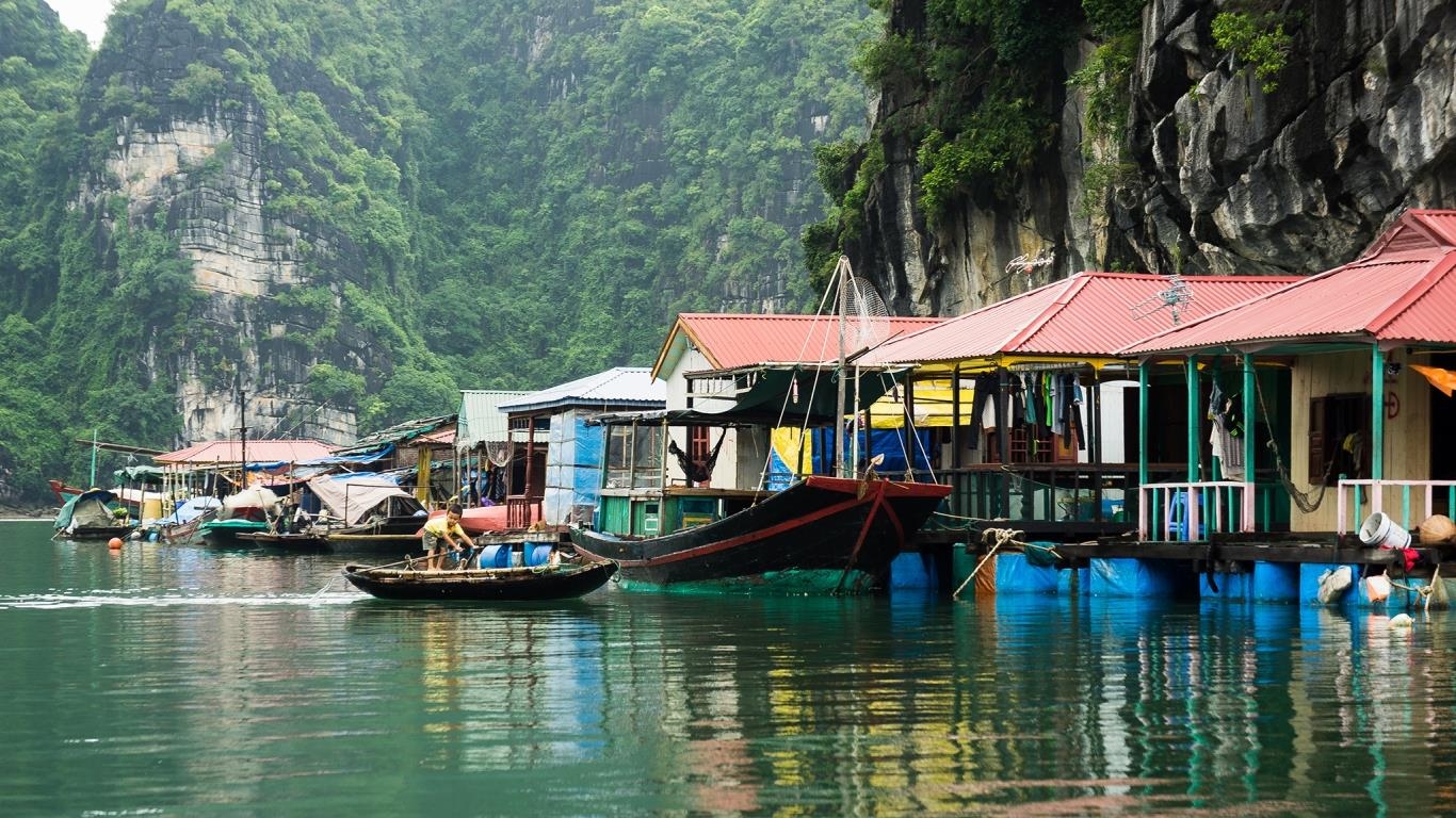 Cửa Vạn - 1 trong 6 ngôi làng 
