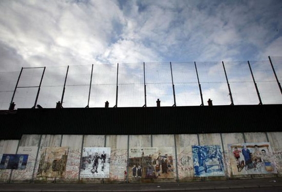 Khám phá những bức tường kỳ lạ và ấn tượng Khám phá những bức tường kỳ lạ và ấn tượng