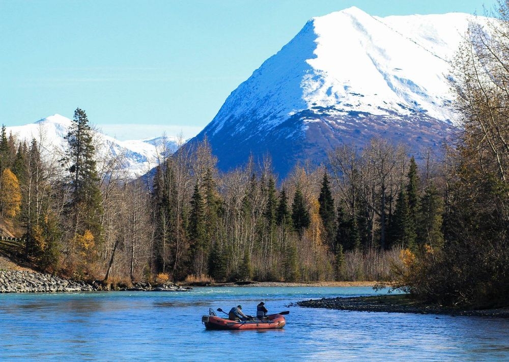 Hòa mình vào thiên nhiên tươi đẹp của vùng đất Alaska