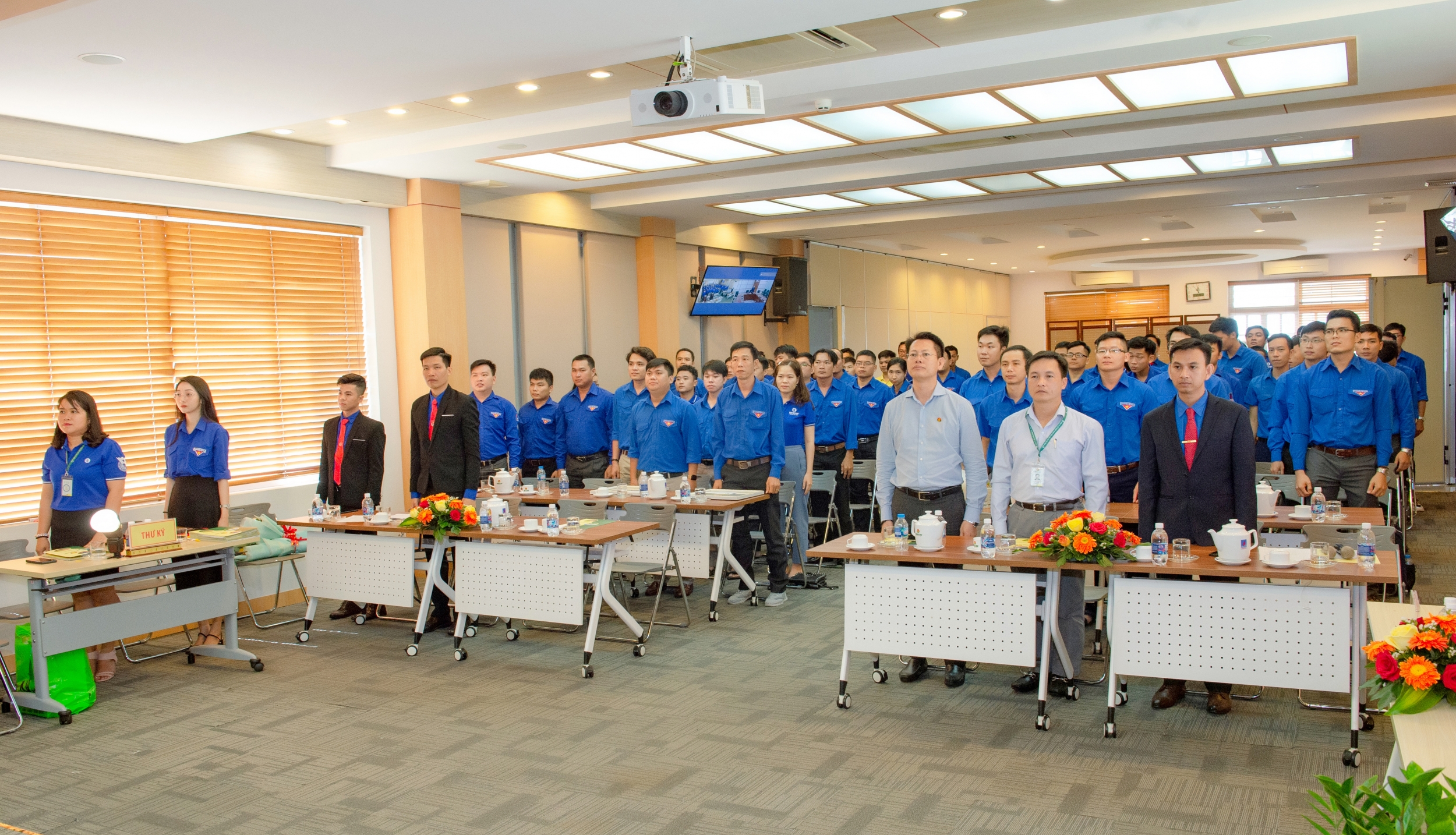 Toàn cảnh Hội nghị Toàn cảnh Hội nghị