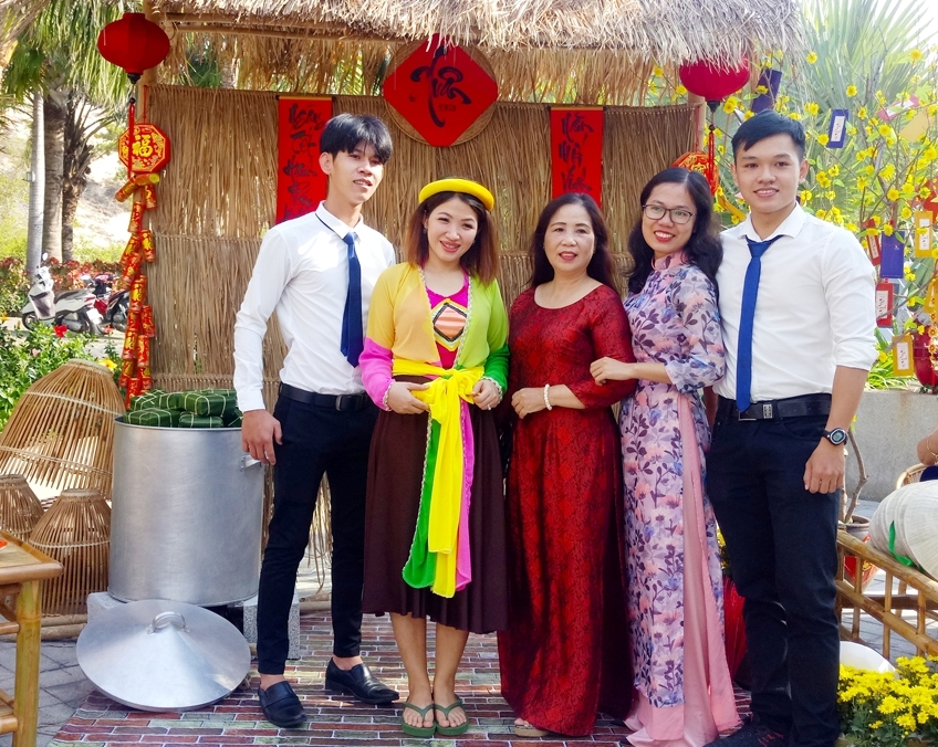 Lễ hội Bánh chưng đón tết Canh Tý tại The Cliff Resort
