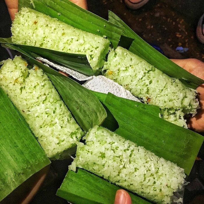 banh ong la dua mon an tuoi tho cua nguoi mien tay
