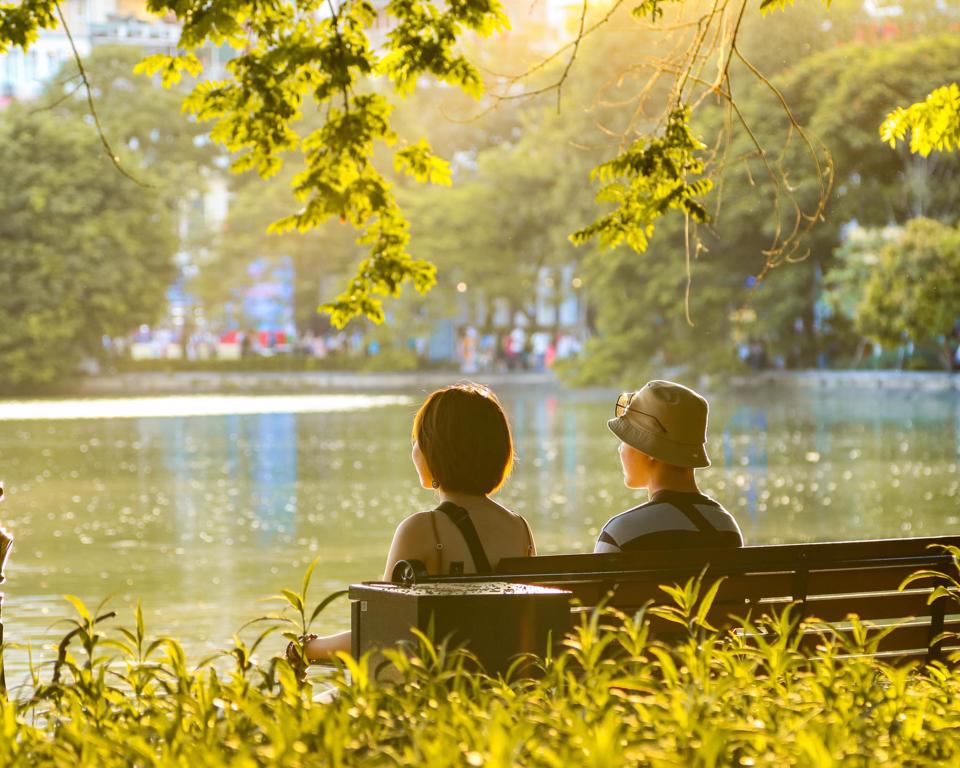 Thời tiết ngày 12/1/2023: Gió Đông nam suy yếu, mưa ở phía Đông Bắc Bộ suy giảm