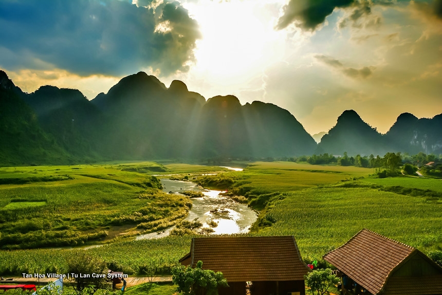 quang binh kim cuong xanh he sang