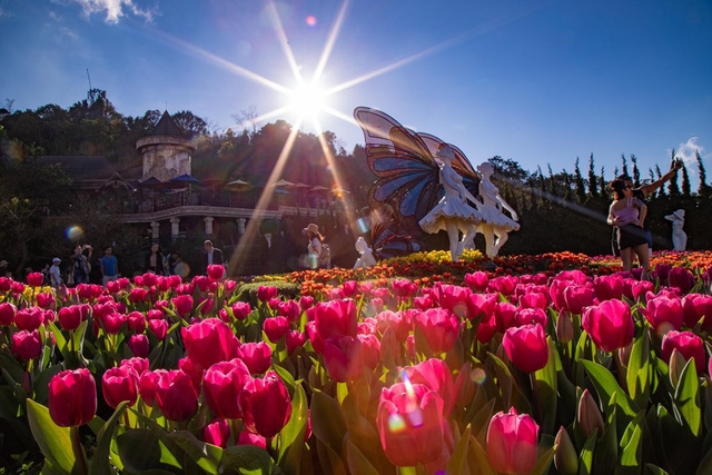 van hoa du lich o ba na hills