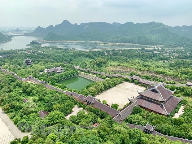 Những điểm du lịch ấn tượng không thể bỏ qua khi đến Ninh Bình nhung diem du lich an tuong khong the bo qua khi den ninh binh