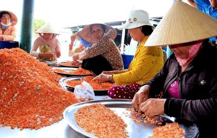 dam da huong vi ngay xuan voi tom kho cu kieu ha tien