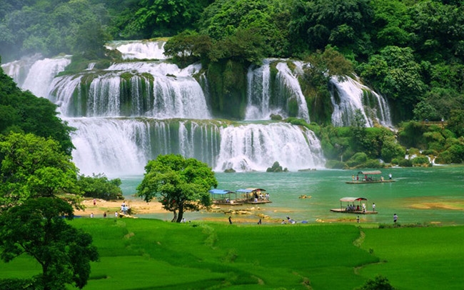 Top 5 ngọn núi Việt Nam mà du khách nước ngoài không thể bỏ qua Top 5 ngọn núi Việt Nam mà du khách nước ngoài không thể bỏ qua