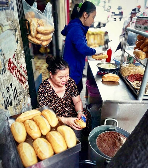 Bánh mì Việt Nam và những khúc biến tấu banh mi viet nam va nhung khuc bien tau