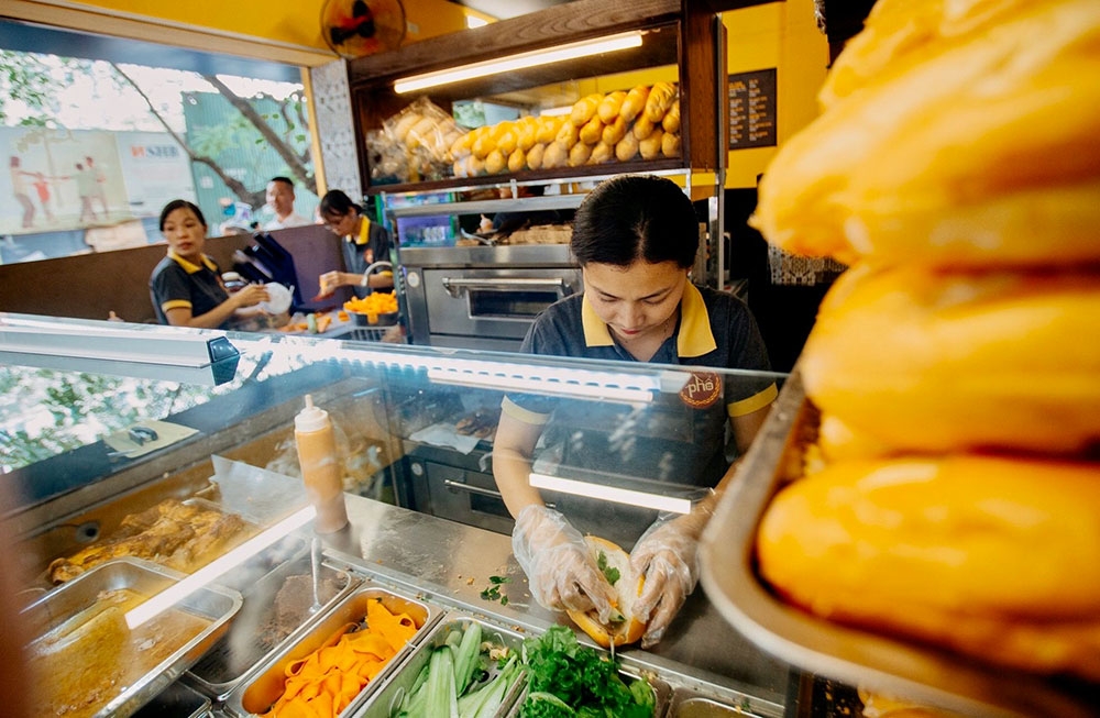 Bánh mì Việt Nam và những khúc biến tấu banh mi viet nam va nhung khuc bien tau