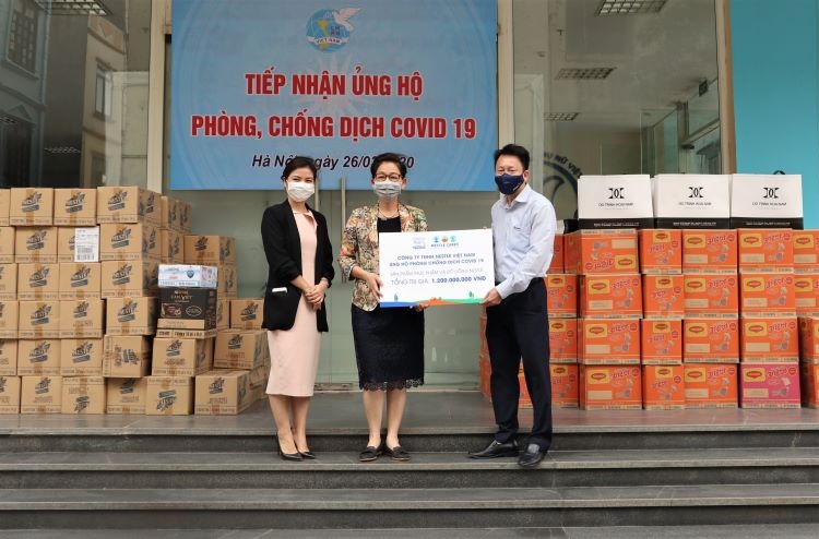 nestle viet nam ho tro san pham dinh duong tri gia 3 ty dong chung suc chong dich covid 19