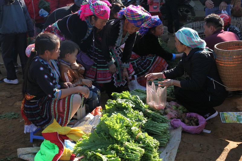 quyen ru cho phien san thang o lai chau