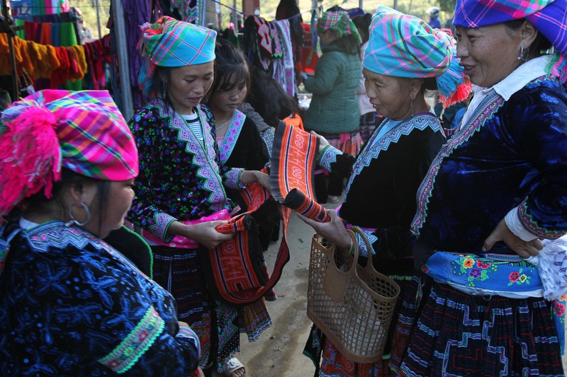 quyen ru cho phien san thang o lai chau